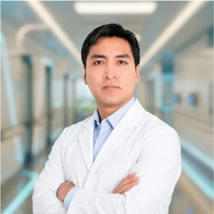 Dr. César Arturo Solís Mundaca