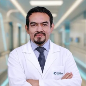 Dr. Edwin Luis Llajaruna Zumaeta