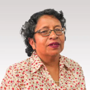 Mg. Elizabeth Racacha Valladares