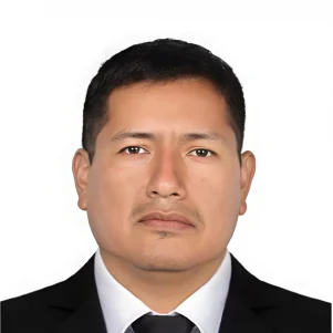 Ab. Enrique Luis Condori Bustamante