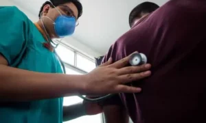 Curso de Atención de Enfermería en Pacientes con Tuberculosis Sensible y Resistente
