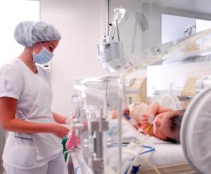 Curso de Valoración de Enfermería en el Cuidado Integral del Neonato Crítico y Prematuro