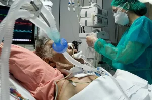 Curso en Salud de Cuidados Especiales en el Paciente Internado en la UCI