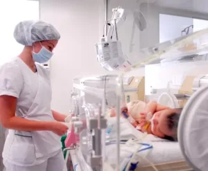 Curso en Salud de Valoración Enfermería Cuidado Integral Neonato Crítico Prematuro